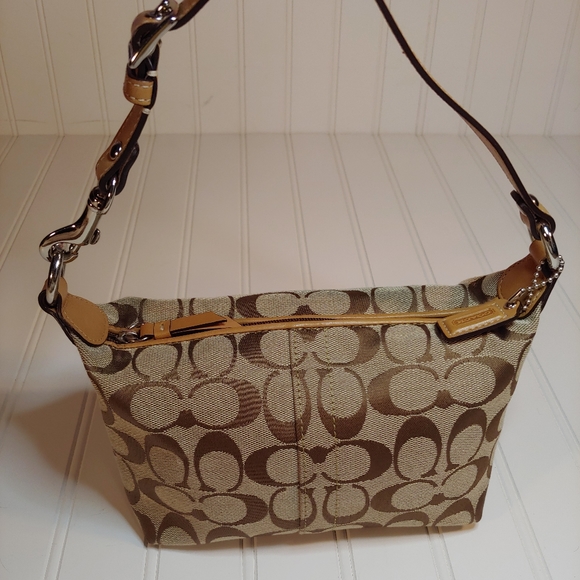 Coach Signature Khaki Small Purse - Picture 2 of 14